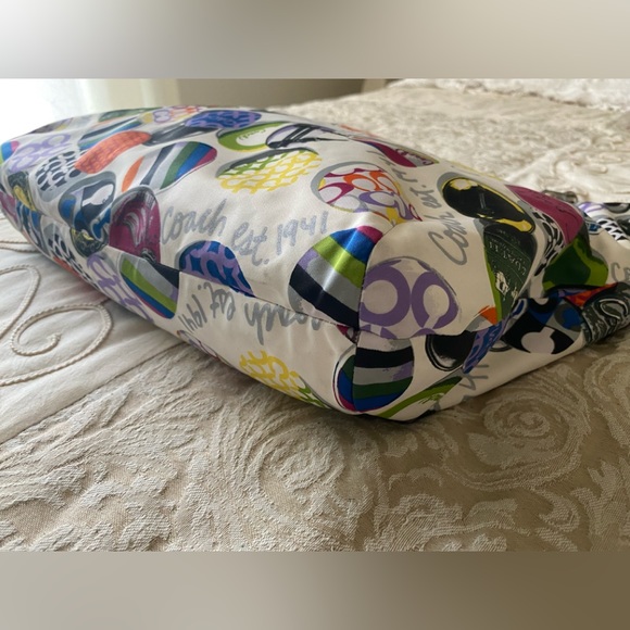 Coach RARE VINTAGE Poppy Handbag - Picture 9 of 14